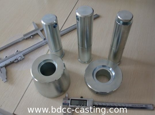 Piezas mecanizadas CNC, carcasas para manómetros, conexiones de acero inoxidable, bridas, Manómetro