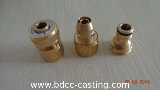 Colocaciones de manguera de cobre amarillo modificadas para requisitos particulares de aire con el varón y la hembra