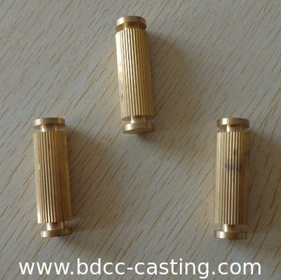 Colocaciones de tubo de cobre amarillo modificadas para requisitos particulares con toda clase de finales, hechos en fabricante del profesional de China