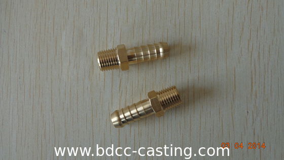 Manguera de bolsillo personalizada con conexiones de latón, fabricada en China por un fabricante profesional