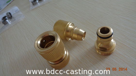 Tee de latón, Productos de conector de latón CNC personalizados, fabricante profesional hecho en China