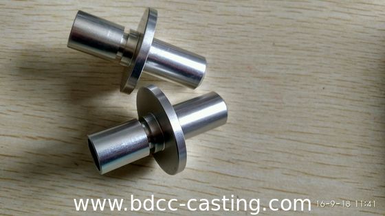 el adaptador del acoplamiento del acero inoxidable, modifica trabajar a máquina del CNC para requisitos particulares del acero inoxidable, hecho en fabricante del profesional de China