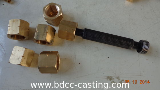 Válvula C20; Accesorios de tubería de latón CNC personalizados, fabricante profesional hecho en China