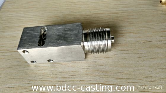 Personalizamos todo tipo de materiales, una variedad de especificaciones, piezas de mecanizado; juntas, accesorios de tubería, fundición.