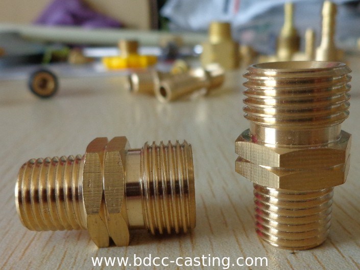 Conector rápido de cobre amarillo modificado para requisitos particulares con toda clase de finales, hechos en fabricante del profesional de China