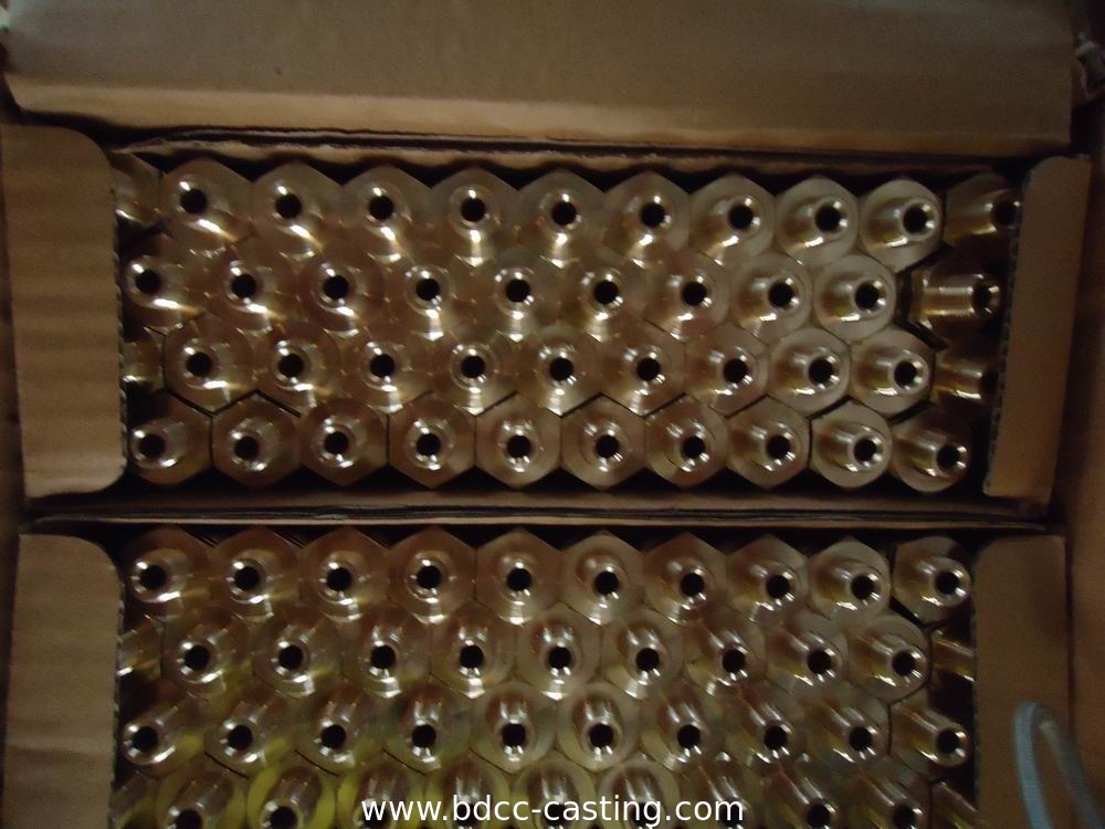 Procesamiento personalizado de todo tipo de accesorios de tubería, mecanizado CNC, accesorios de latón, fabricante profesional hecho en China