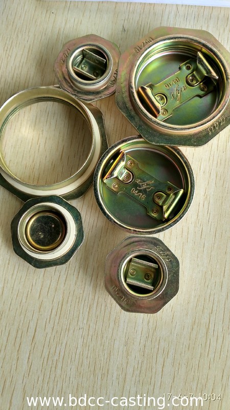 Tapa antirrobo para cubas personalizadas, tapa roscada, brida de cuba; la impresión a color se puede personalizar según los requisitos del cliente