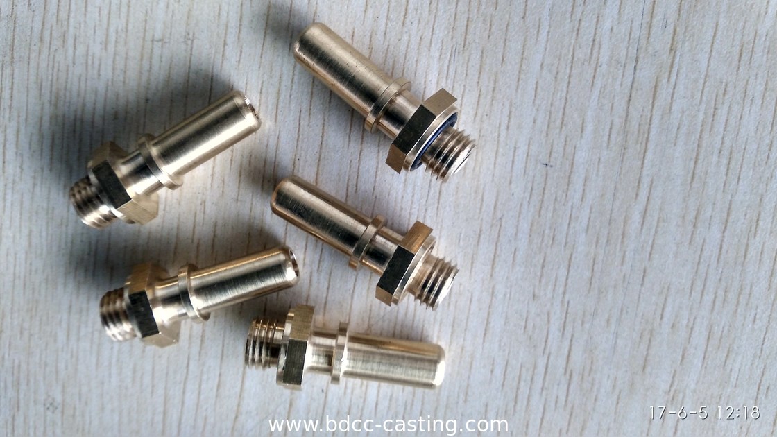 Conector rápido de latón personalizado con todo tipo de acabados, fabricado por un fabricante profesional en China