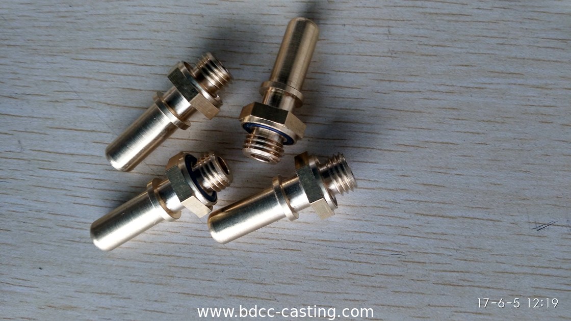 Conector rápido de latón personalizado con todo tipo de acabados, fabricado por un fabricante profesional en China